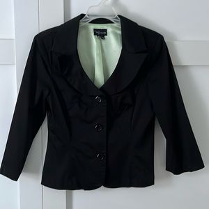 My Michelle Women’s 9/10 Black Blazer
